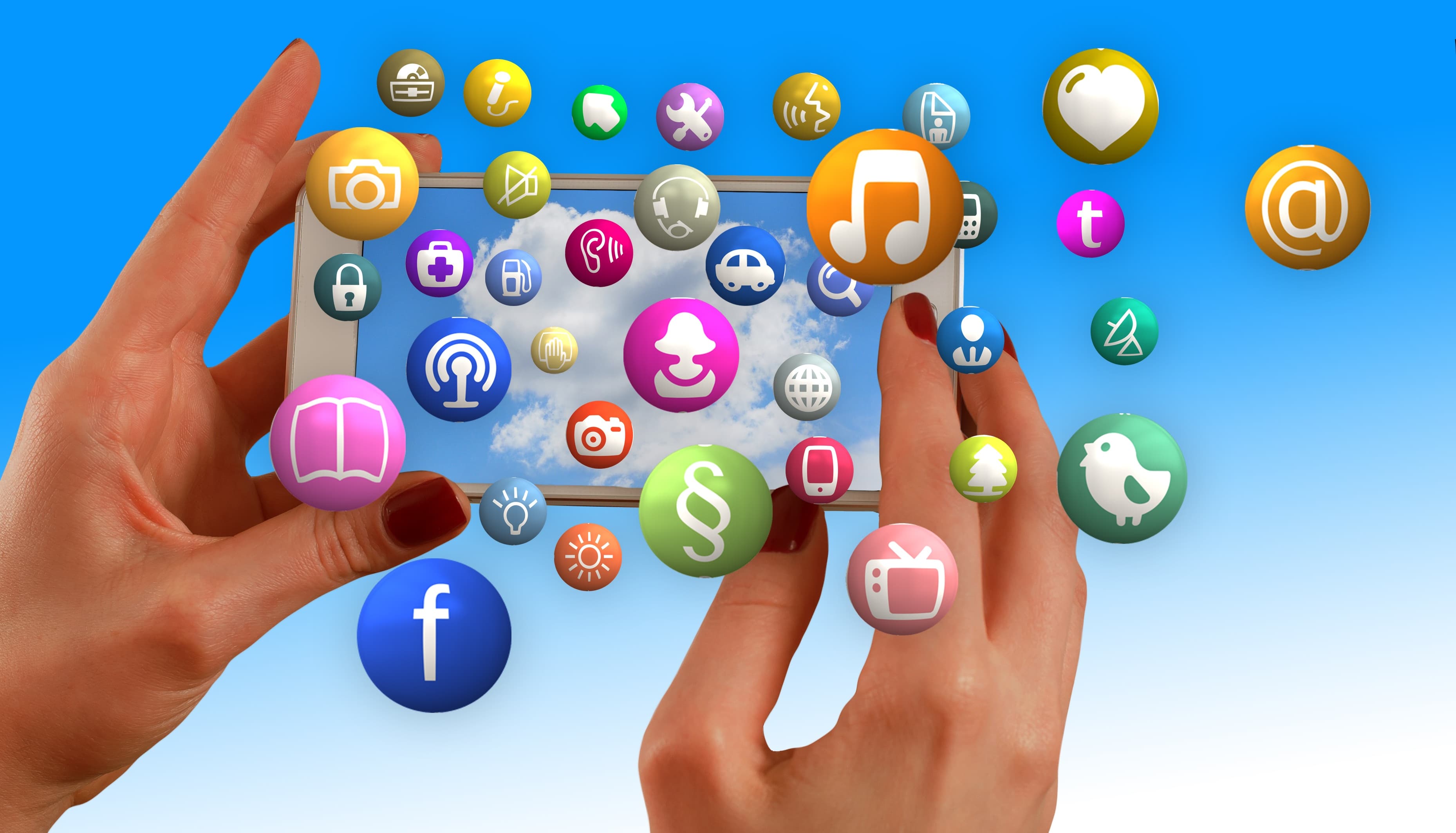 App-Icons, die aus einem Sartphone herausfliegen